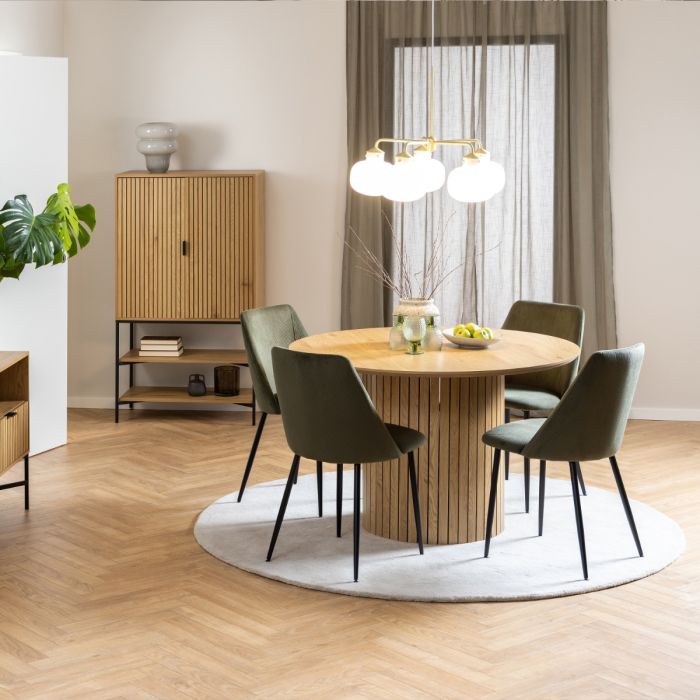 Yale 1.2m Oak Round Dining Table