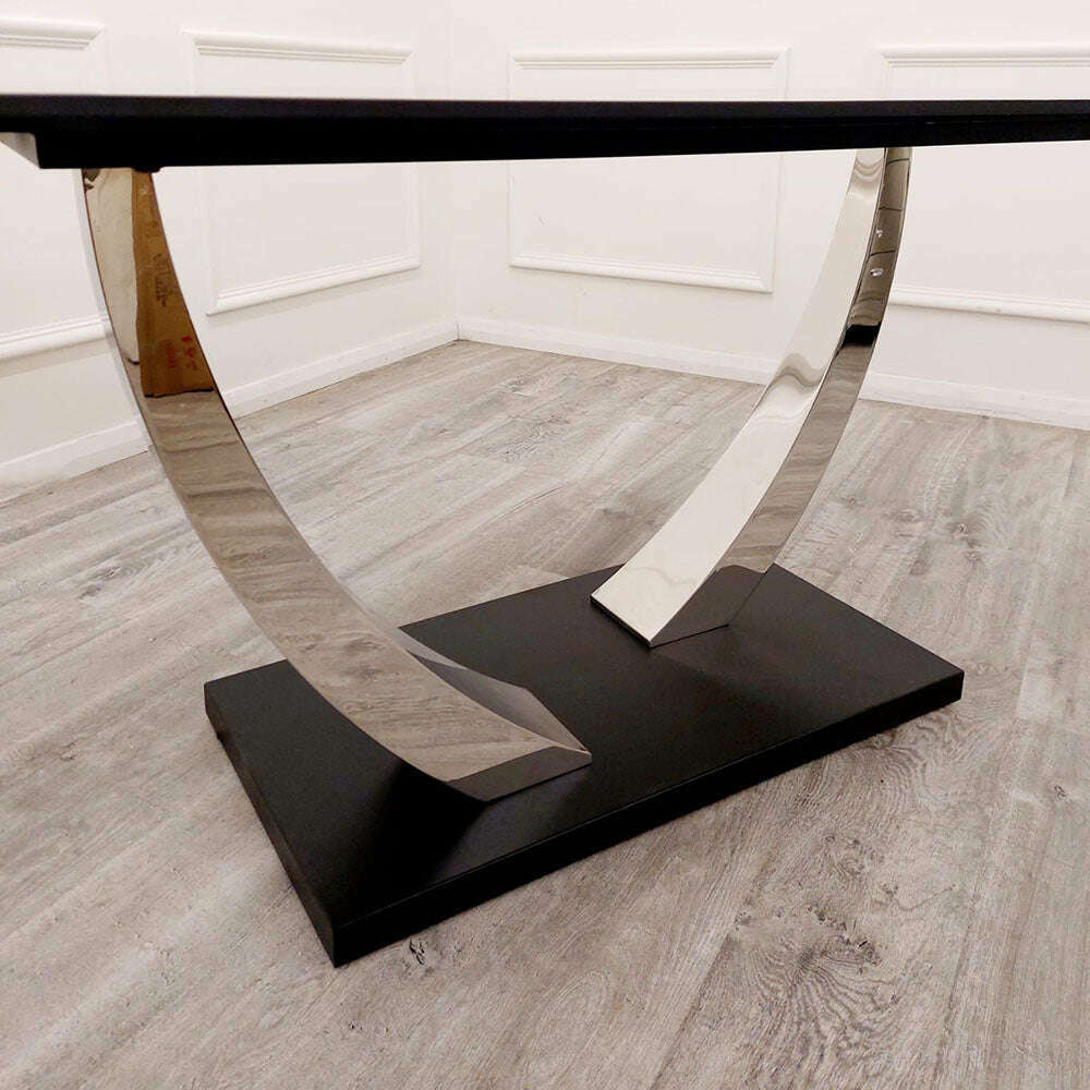 Luxe Dining Company:Venus 1.6M Black Sintered Stone Dining Table Set